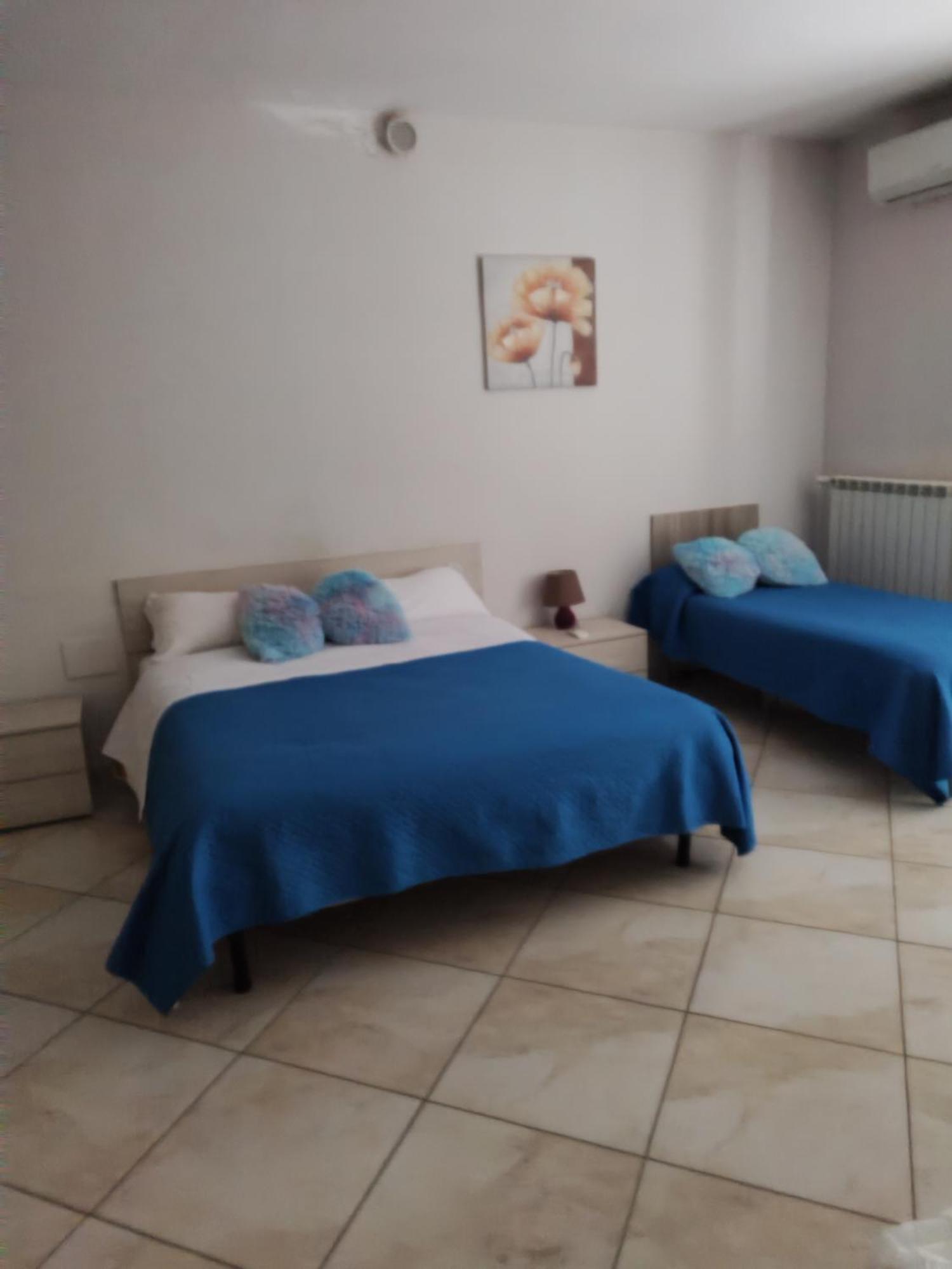 Sweet Home Giulia Locazione Ad Uso Turistico Cimitile Szoba fotó